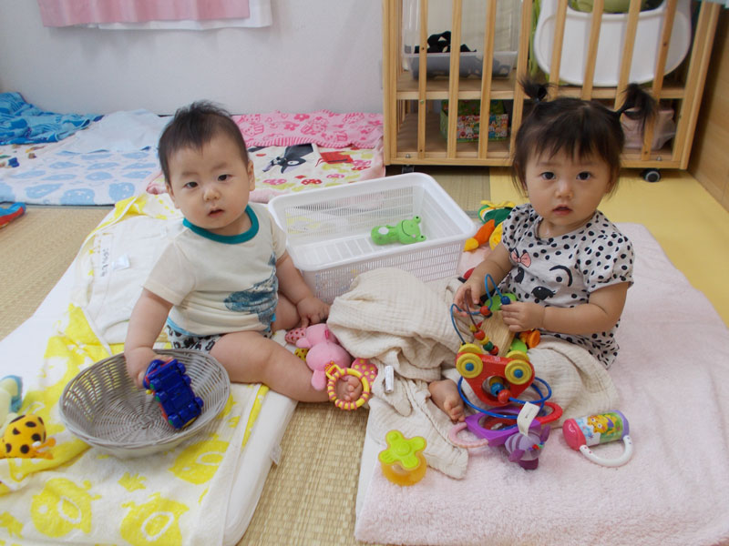 仲良しひよこ組さん